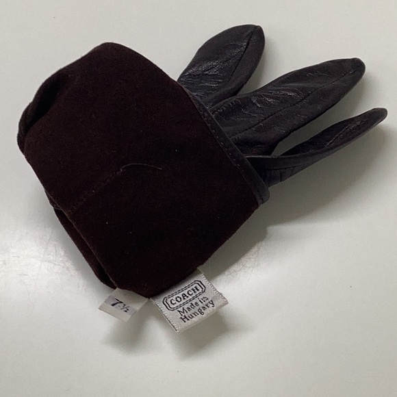 COACH BROWN LEATHER GLOVES - Picture 9 of 9